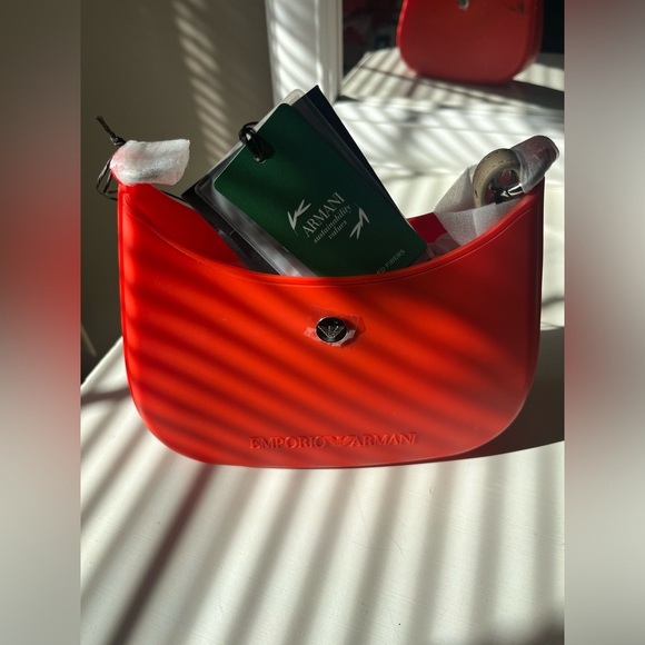 Emporio Armani Gummy crossbody bag - Picture 7 of 7